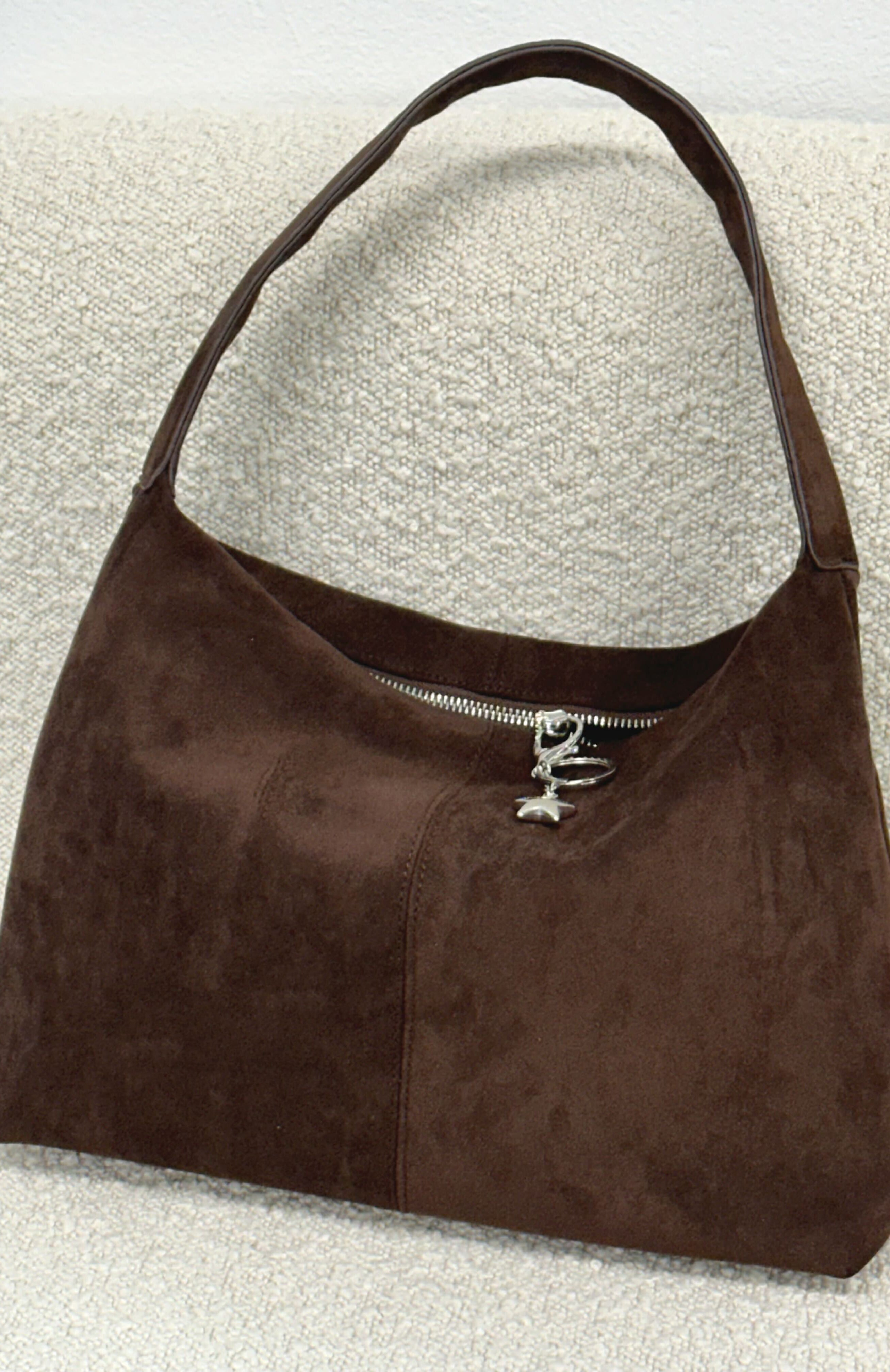 White Fox Hadley Shoulder Bag Chocolate