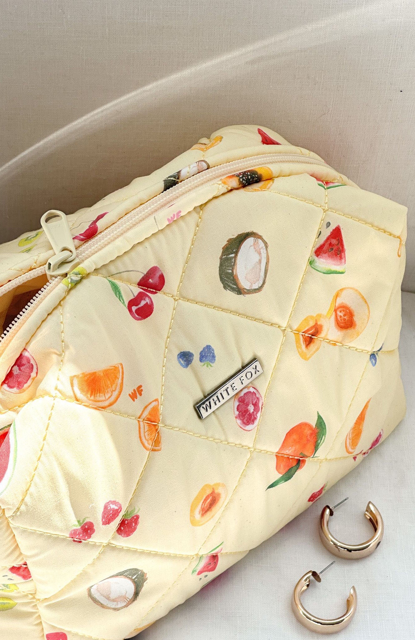 White Fox Getting Ready Cosmetic Bag Fruit Salad
