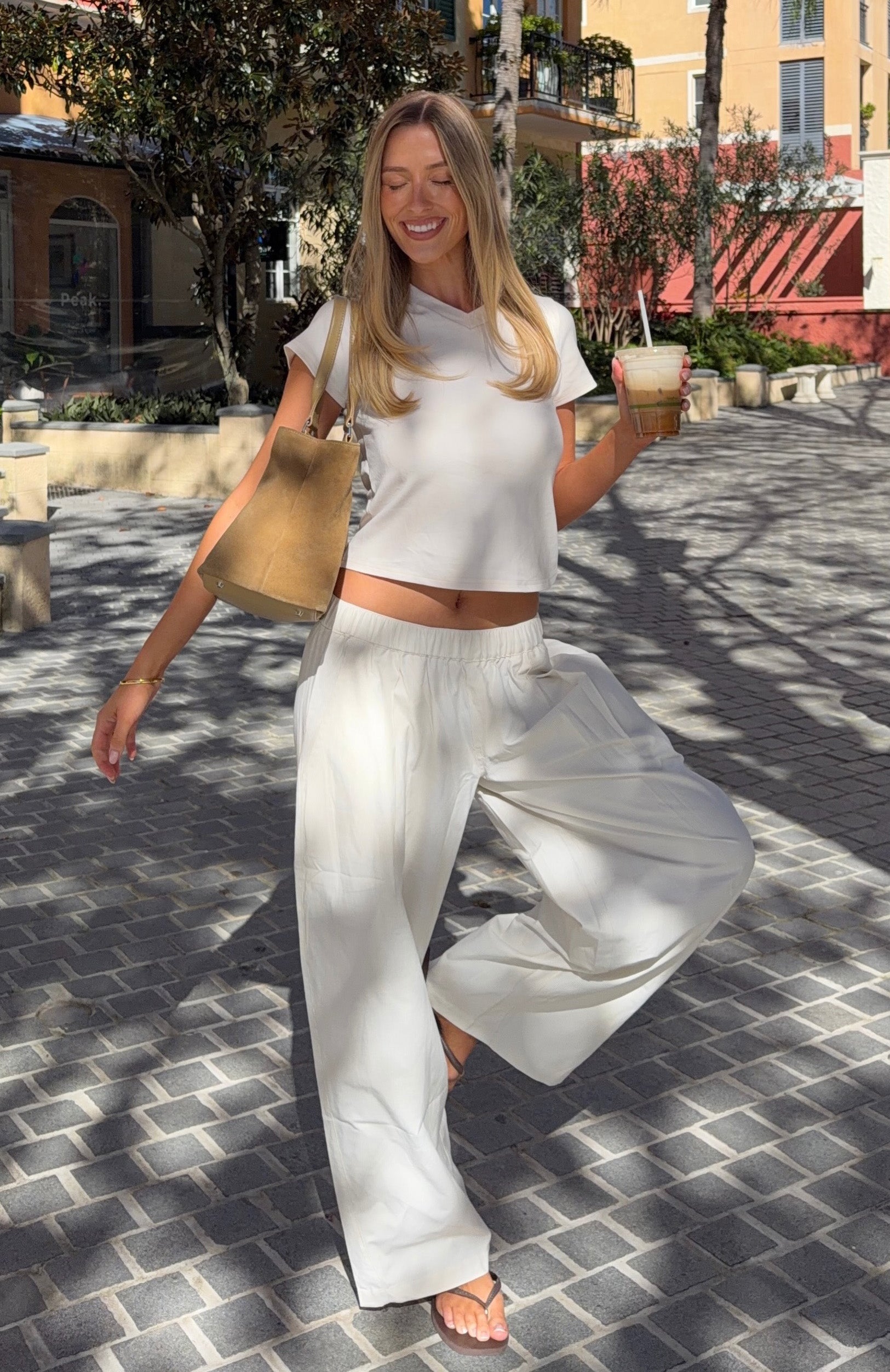 White Fox Out There Somewhere Pants White/Beige Pinstripe