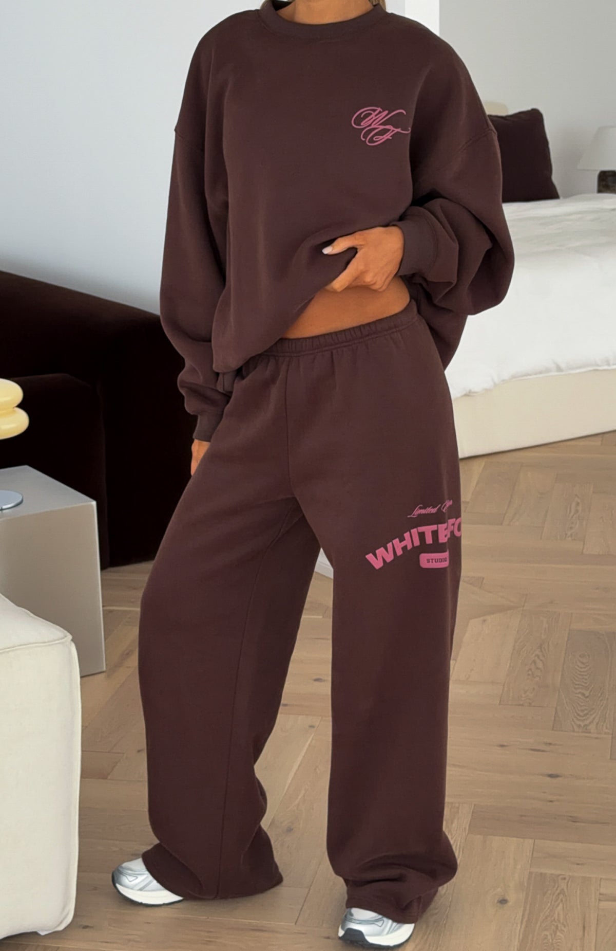 White Fox Studio 17 Raven Oversized Drop Shoulder Sweater Chocolate
