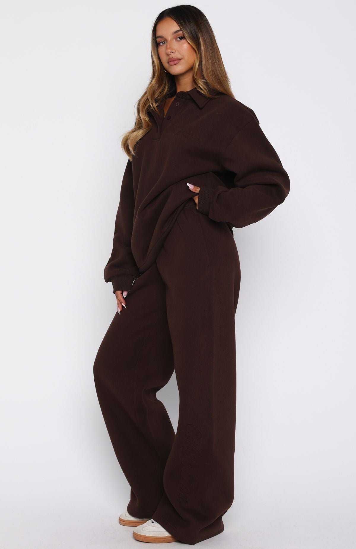 White Fox Chill Moves Wide Leg Sweatpants Chocolate