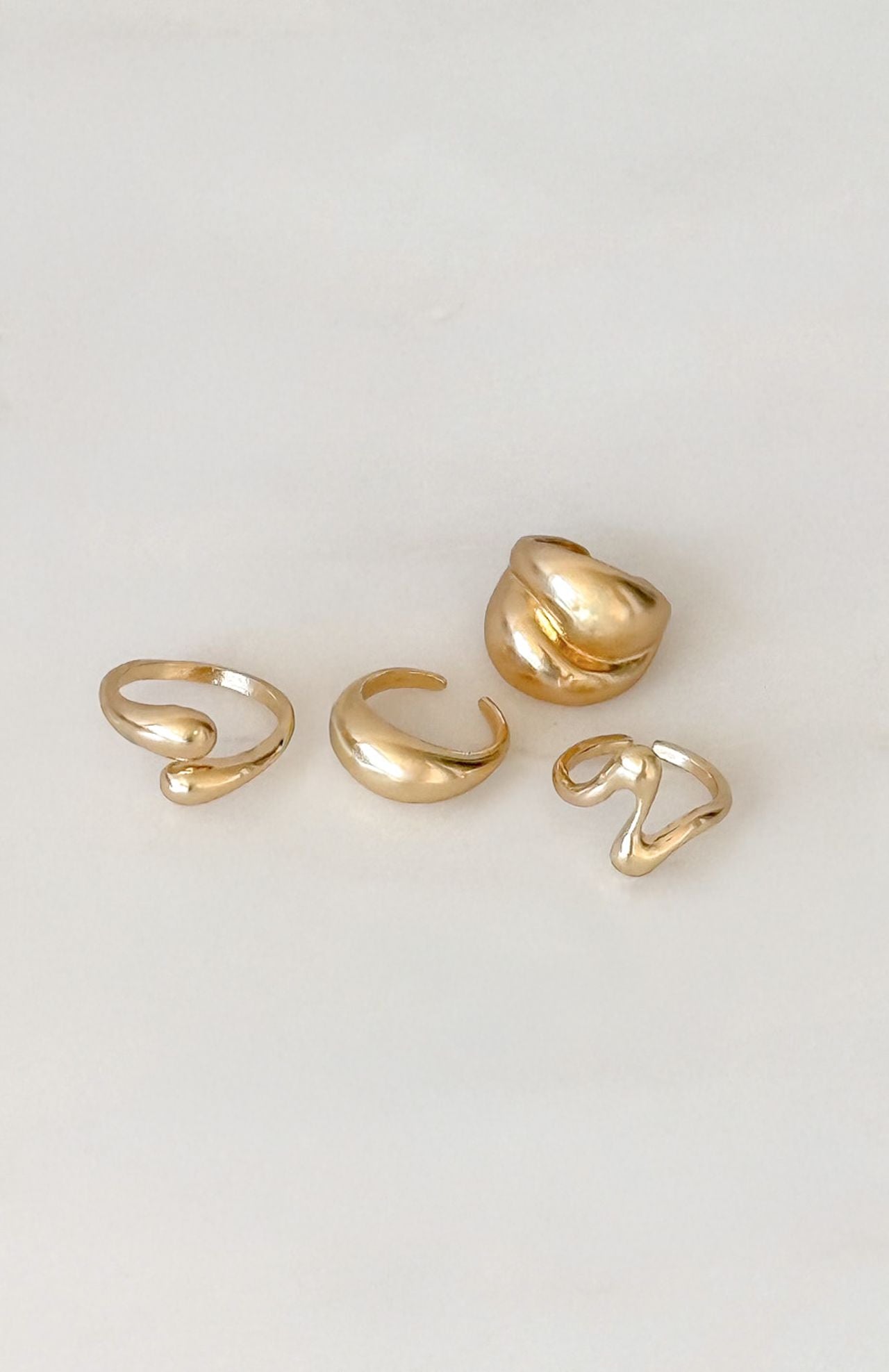 White Fox Zyaire Ring Set Gold