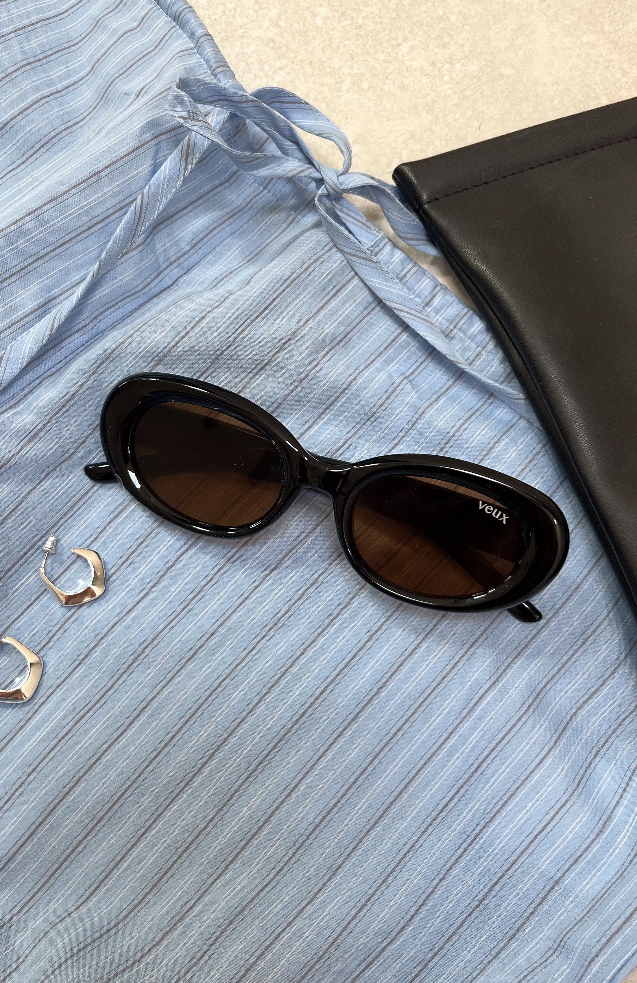 White Fox Emerald Sunglasses Black/Chocolate