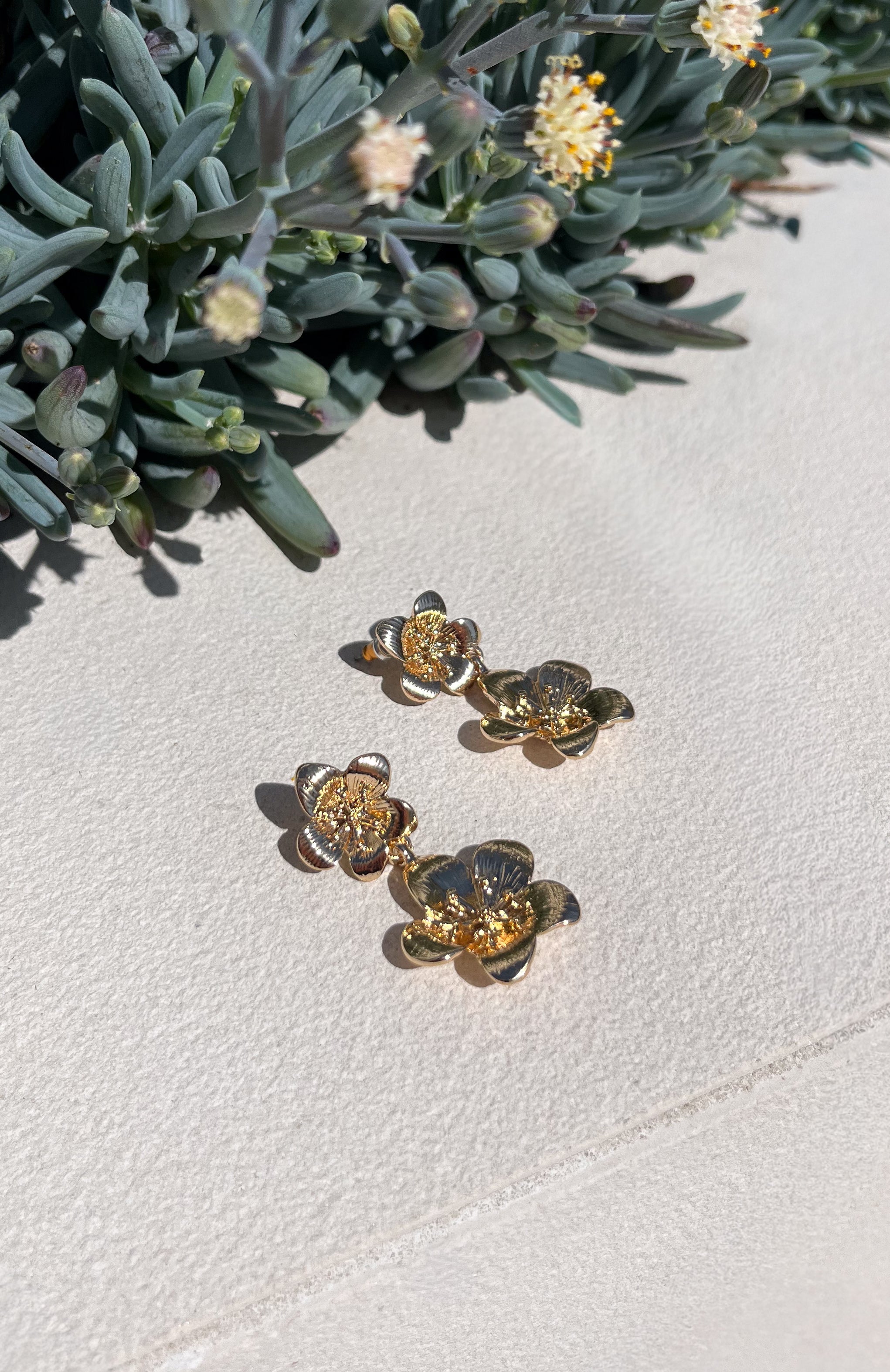 White Fox Astara Earrings Gold
