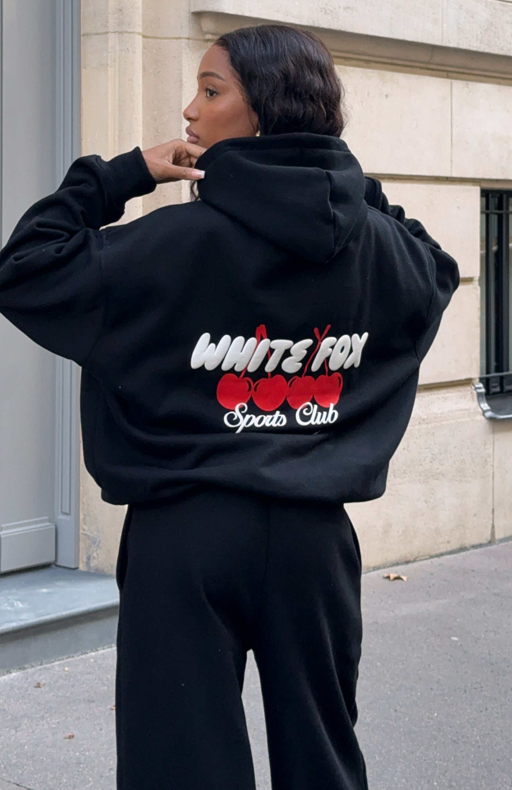 White Fox Club 14 Cassie Boxy Hoodie Black