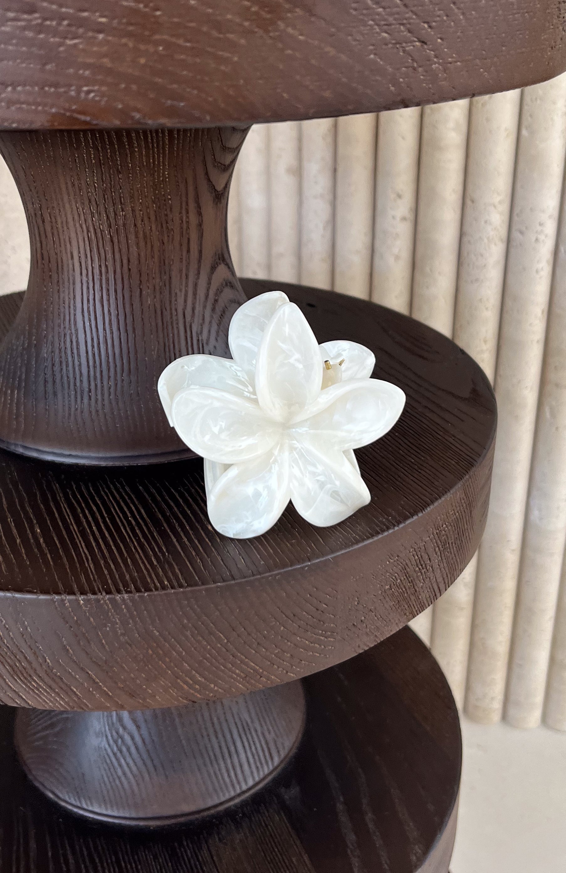 White Fox Floral Charm Hair Clip White Marble