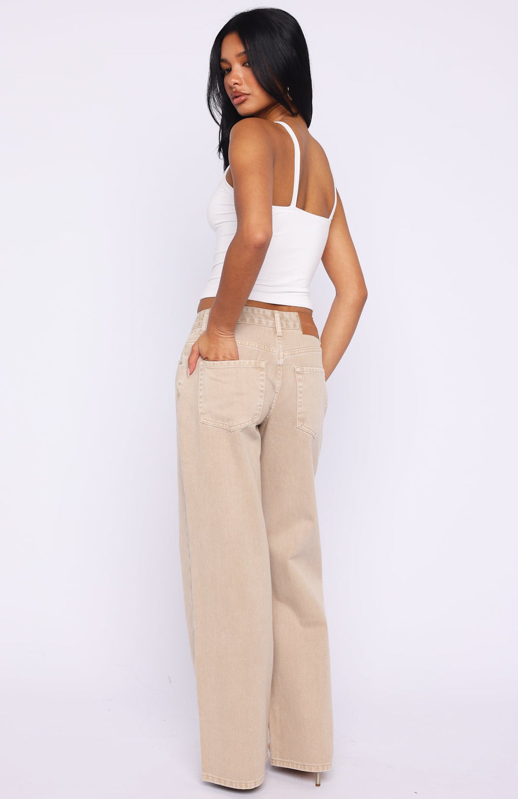 White Fox Kendall Mid Rise Wide Leg Jeans Sesame Wash