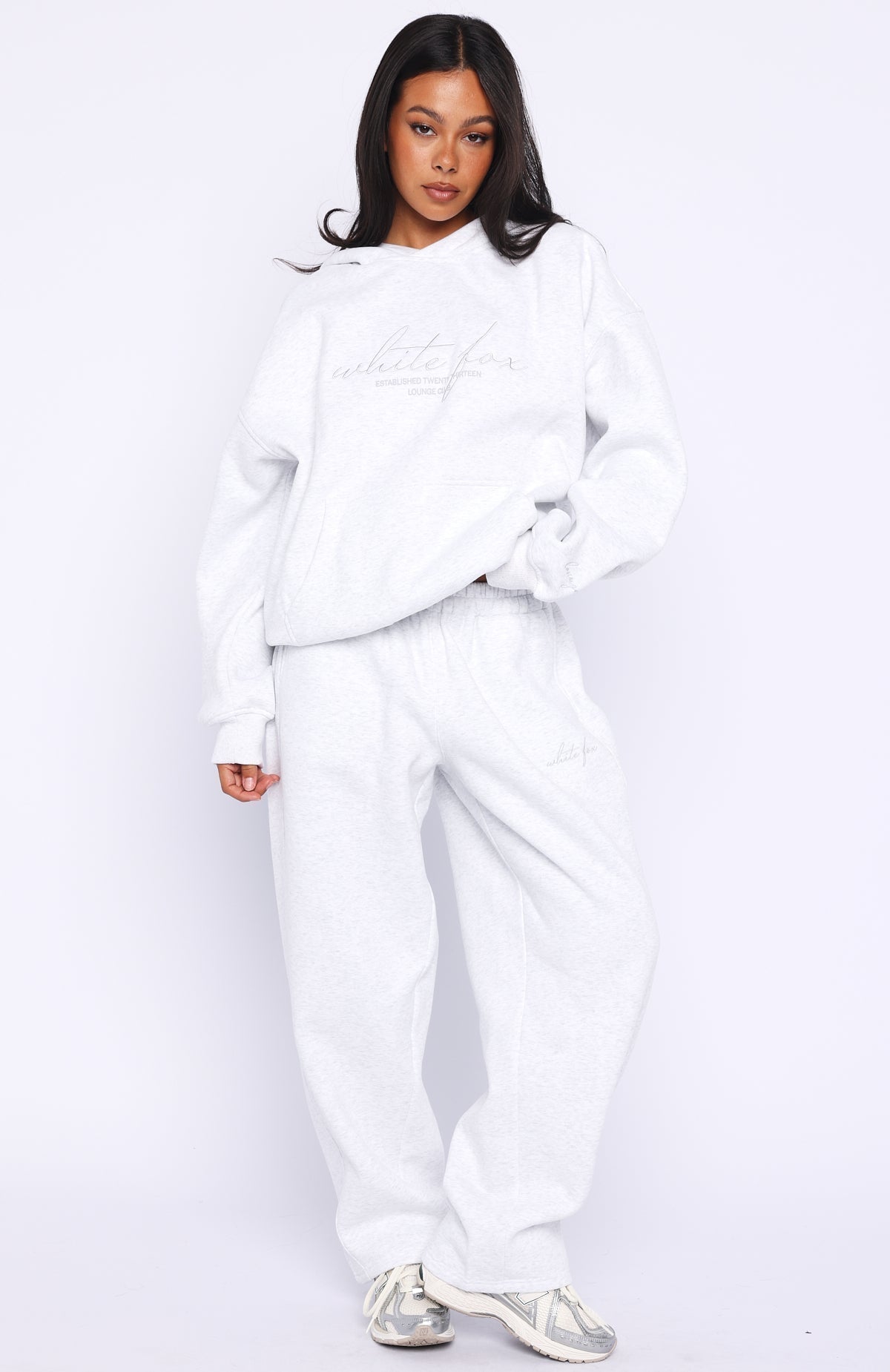 White Fox Know What You Want Barrel Leg Sweatpants Grey Marle