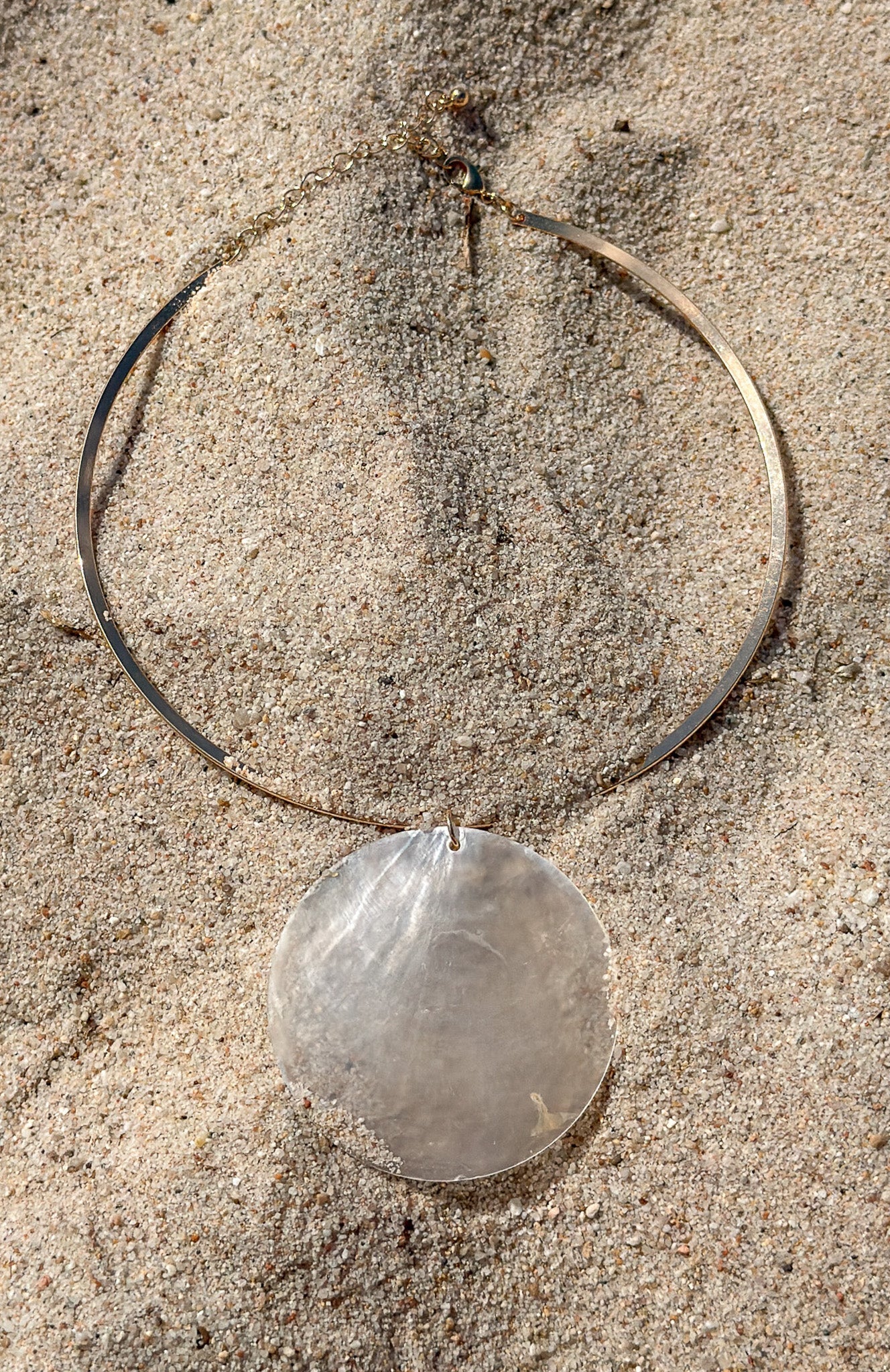 White Fox Makaio Necklace Gold