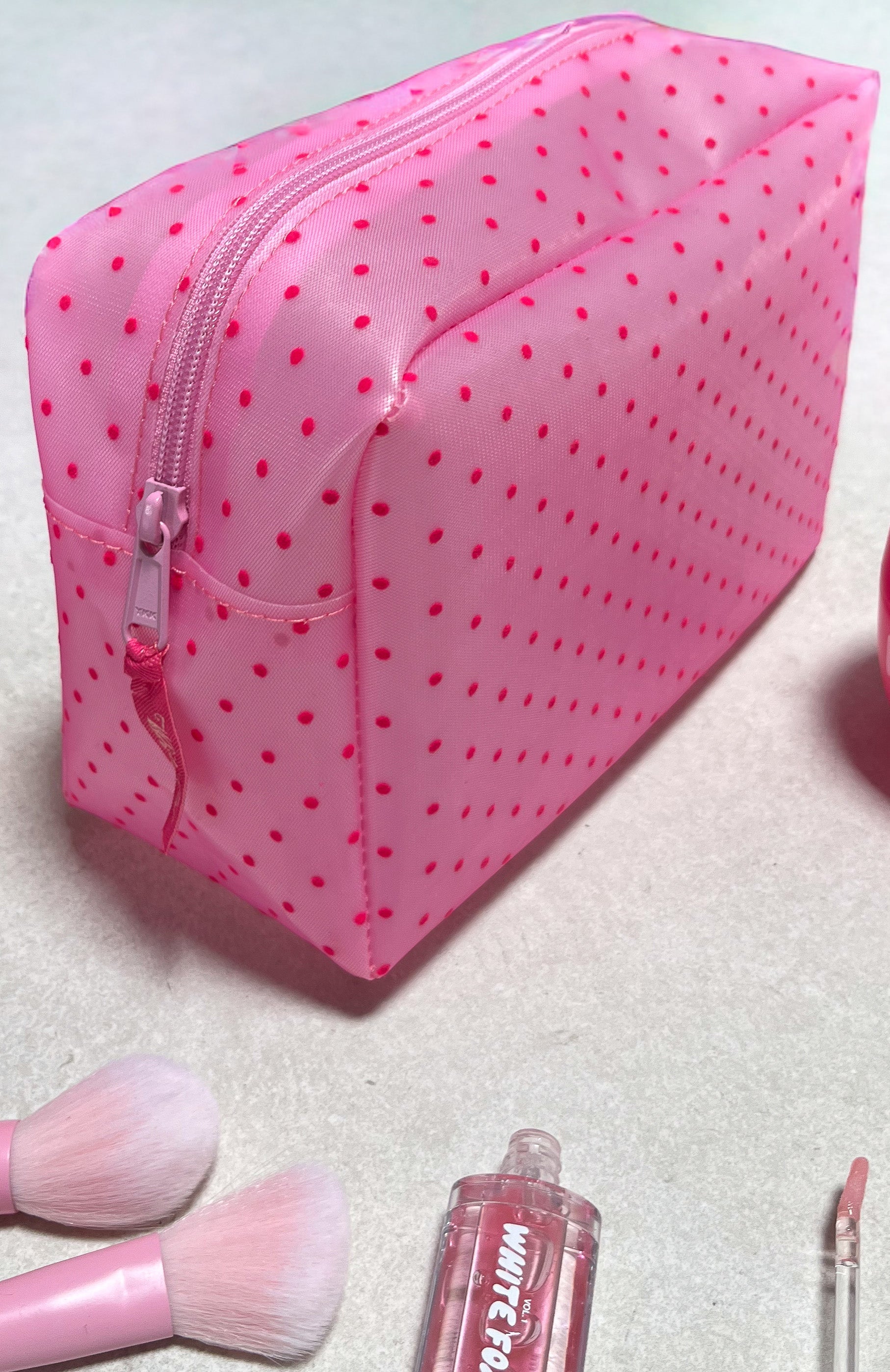 White Fox Nora Case Pink Polka Dots