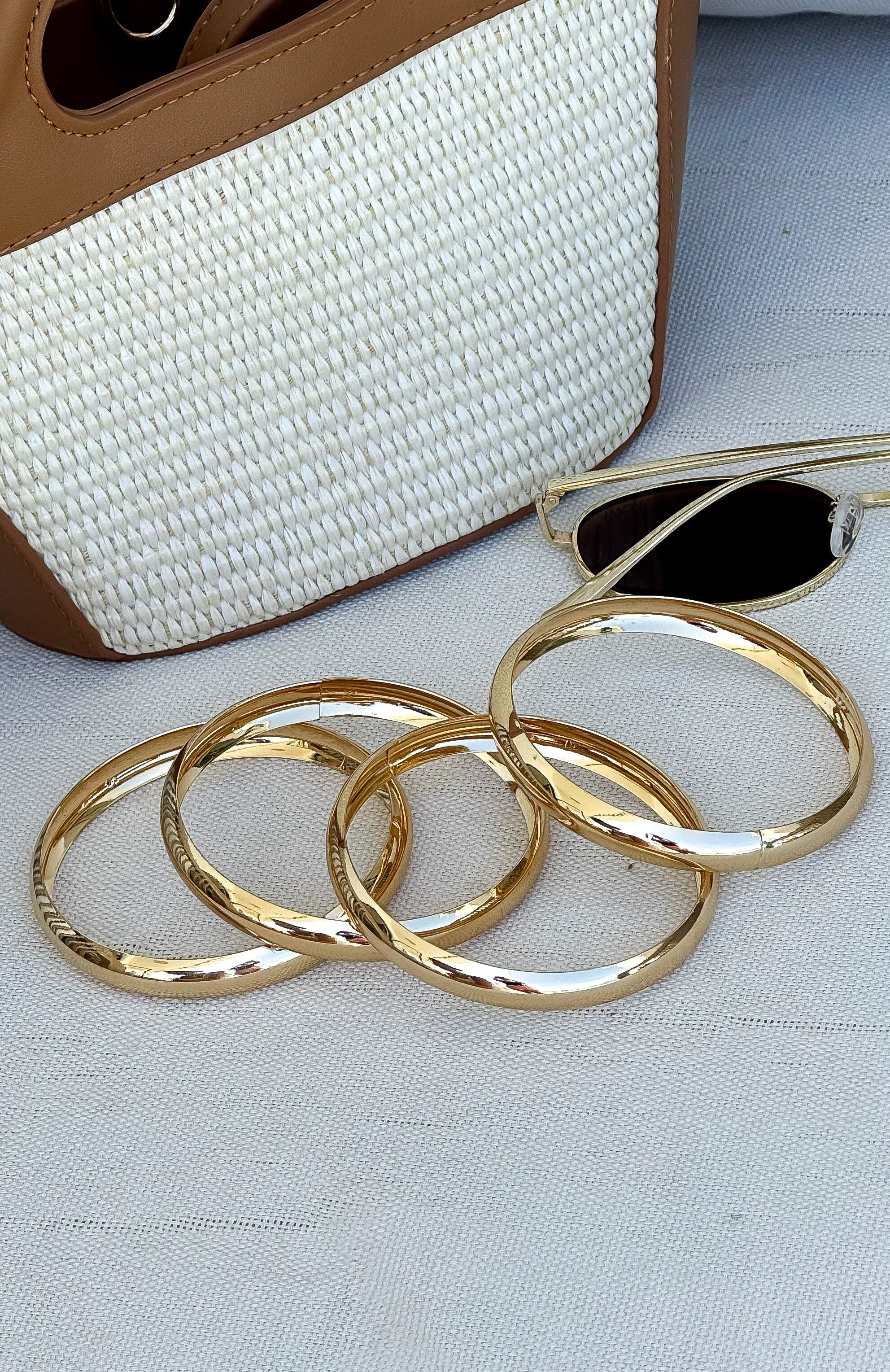 White Fox Wilder Bangle Set Gold